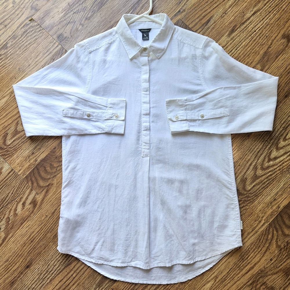 Eddie Bauer Shirt Womens XS Long Sleeve Pockets Button Front Classic